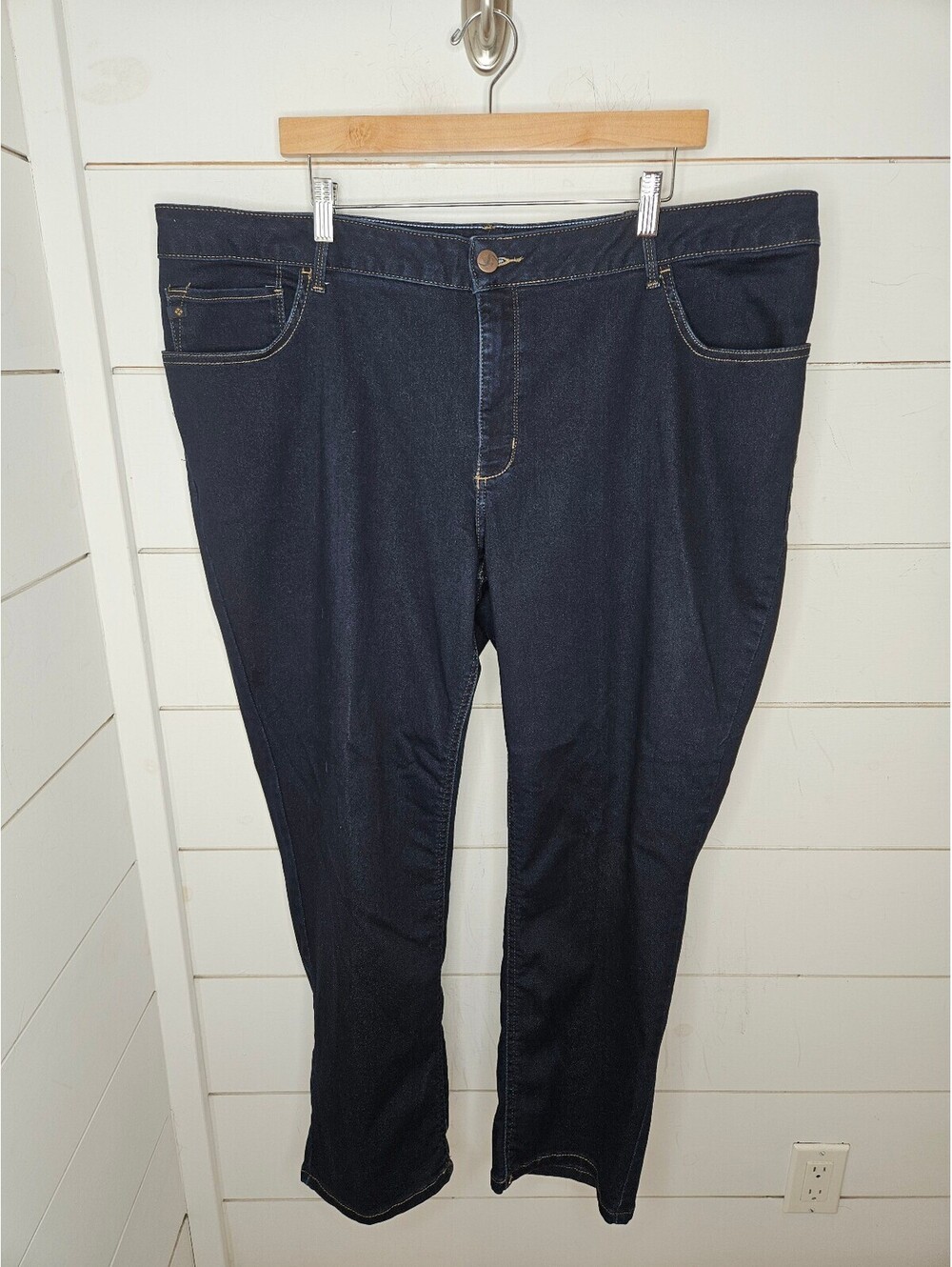 Lee Platinum Label Size 24W Petite dark blue easy fit straight leg denim jeans